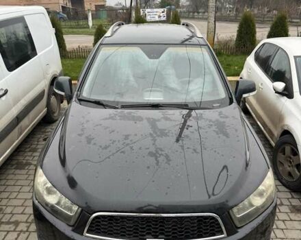 Черный Шевроле Каптива, объемом двигателя 2.23 л и пробегом 225 тыс. км за 9700 $, фото 1 на Automoto.ua