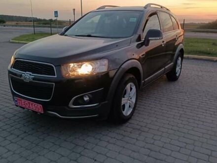 Черный Шевроле Каптива, объемом двигателя 2.2 л и пробегом 233 тыс. км за 12750 $, фото 1 на Automoto.ua