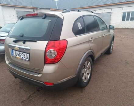 Коричневий Шевроле Каптіва, об'ємом двигуна 2 л та пробігом 100 тис. км за 3000 $, фото 2 на Automoto.ua