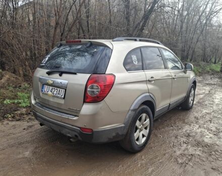 Коричневий Шевроле Каптіва, об'ємом двигуна 2 л та пробігом 200 тис. км за 2100 $, фото 3 на Automoto.ua