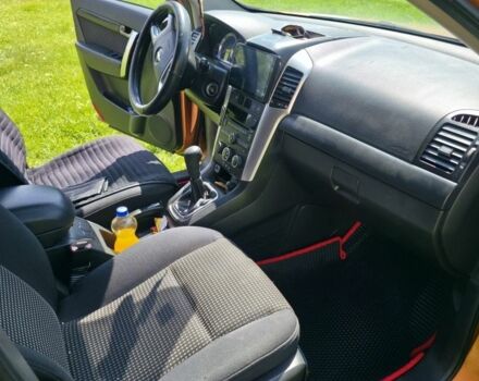 Коричневый Шевроле Каптива, объемом двигателя 2.4 л и пробегом 300 тыс. км за 7650 $, фото 6 на Automoto.ua