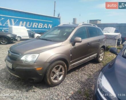 Коричневий Шевроле Каптіва, об'ємом двигуна 2.38 л та пробігом 280 тис. км за 8400 $, фото 2 на Automoto.ua