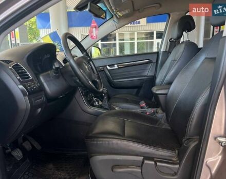 Коричневый Шевроле Каптива, объемом двигателя 2.2 л и пробегом 228 тыс. км за 11999 $, фото 9 на Automoto.ua