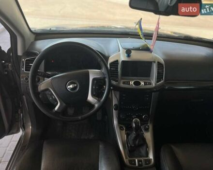 Коричневый Шевроле Каптива, объемом двигателя 2.2 л и пробегом 228 тыс. км за 11999 $, фото 11 на Automoto.ua