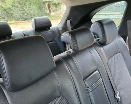 Красный Шевроле Каптива, объемом двигателя 1.99 л и пробегом 240 тыс. км за 7400 $, фото 15 на Automoto.ua