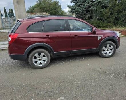 Красный Шевроле Каптива, объемом двигателя 1.99 л и пробегом 240 тыс. км за 7400 $, фото 12 на Automoto.ua