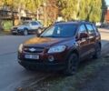 Красный Шевроле Каптива, объемом двигателя 2 л и пробегом 190 тыс. км за 3650 $, фото 2 на Automoto.ua