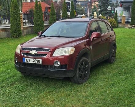 Красный Шевроле Каптива, объемом двигателя 2 л и пробегом 190 тыс. км за 3650 $, фото 6 на Automoto.ua