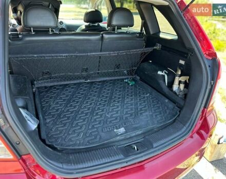 Красный Шевроле Каптива, объемом двигателя 2.38 л и пробегом 237 тыс. км за 9299 $, фото 11 на Automoto.ua