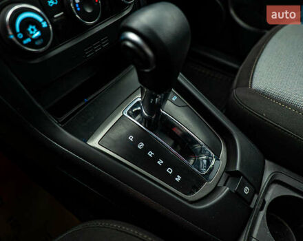 Красный Шевроле Каптива, объемом двигателя 2.4 л и пробегом 207 тыс. км за 9270 $, фото 15 на Automoto.ua