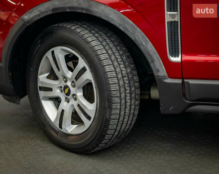 Красный Шевроле Каптива, объемом двигателя 2.4 л и пробегом 207 тыс. км за 9270 $, фото 7 на Automoto.ua