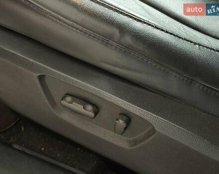 Красный Шевроле Каптива, объемом двигателя 2.4 л и пробегом 120 тыс. км за 8990 $, фото 9 на Automoto.ua