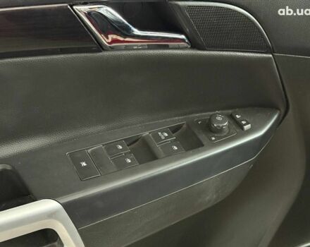 Красный Шевроле Каптива, объемом двигателя 2.4 л и пробегом 120 тыс. км за 8990 $, фото 8 на Automoto.ua