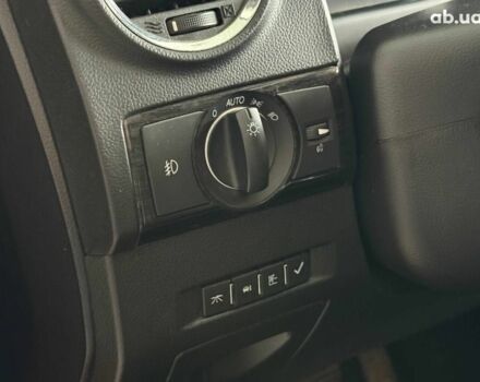 Красный Шевроле Каптива, объемом двигателя 2.4 л и пробегом 120 тыс. км за 8990 $, фото 10 на Automoto.ua