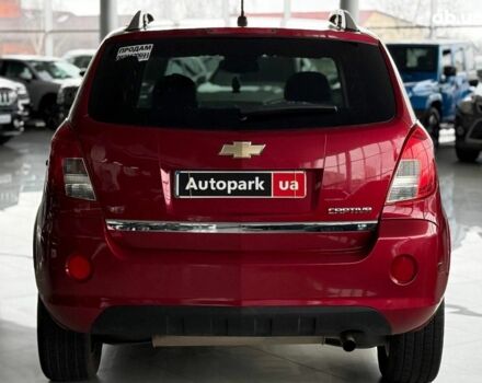 Красный Шевроле Каптива, объемом двигателя 2.4 л и пробегом 120 тыс. км за 8990 $, фото 5 на Automoto.ua