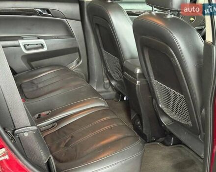 Красный Шевроле Каптива, объемом двигателя 2.4 л и пробегом 120 тыс. км за 8990 $, фото 16 на Automoto.ua