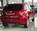 Красный Шевроле Каптива, объемом двигателя 2.4 л и пробегом 120 тыс. км за 8990 $, фото 4 на Automoto.ua
