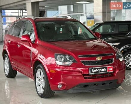 Красный Шевроле Каптива, объемом двигателя 2.4 л и пробегом 120 тыс. км за 8990 $, фото 2 на Automoto.ua