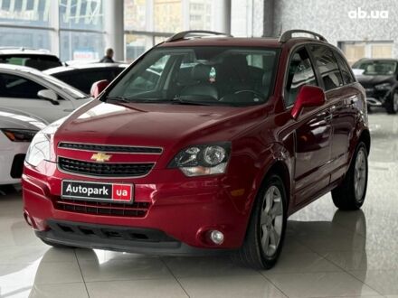 Красный Шевроле Каптива, объемом двигателя 2.4 л и пробегом 120 тыс. км за 8990 $, фото 1 на Automoto.ua