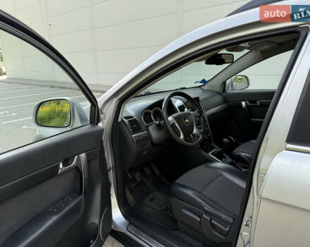 Шевроле Каптива, объемом двигателя 0 л и пробегом 260 тыс. км за 4600 $, фото 7 на Automoto.ua