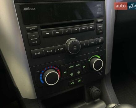 Шевроле Каптива, объемом двигателя 2.4 л и пробегом 142 тыс. км за 8769 $, фото 10 на Automoto.ua