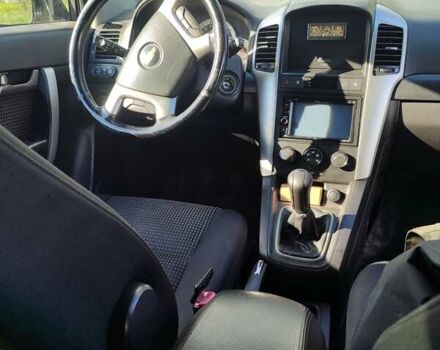 Шевроле Каптива, объемом двигателя 2 л и пробегом 224 тыс. км за 9150 $, фото 5 на Automoto.ua