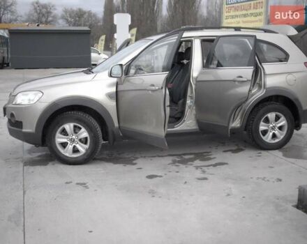 Шевроле Каптива, объемом двигателя 2.4 л и пробегом 173 тыс. км за 8800 $, фото 10 на Automoto.ua