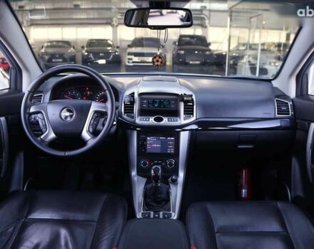 Шевроле Каптива, объемом двигателя 2.2 л и пробегом 180 тыс. км за 11000 $, фото 13 на Automoto.ua