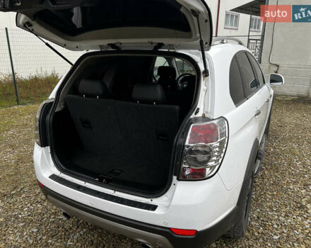 Шевроле Каптіва, об'ємом двигуна 2.2 л та пробігом 230 тис. км за 11500 $, фото 8 на Automoto.ua