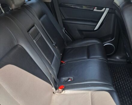 Шевроле Каптива, объемом двигателя 2.2 л и пробегом 160 тыс. км за 13500 $, фото 4 на Automoto.ua