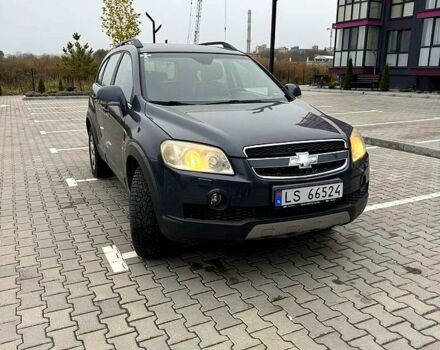 Шевроле Каптива, объемом двигателя 2 л и пробегом 322 тыс. км за 3300 $, фото 1 на Automoto.ua