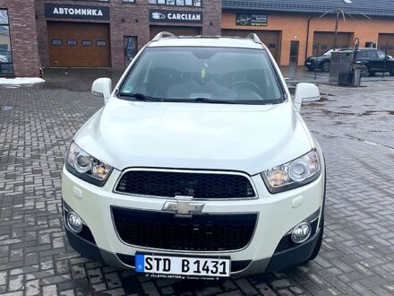 Шевроле Каптива 2012 в Ровно на Automoto.ua Шевроле Каптива, объемом двигателя 22 л и пробегом 229 тыс. км за 6800 $, фото 1 на Automoto.ua