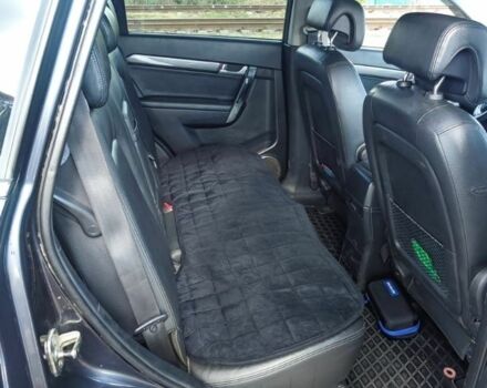 Серый Шевроле Каптива, объемом двигателя 2 л и пробегом 237 тыс. км за 7500 $, фото 6 на Automoto.ua