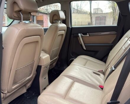 Сірий Шевроле Каптіва, об'ємом двигуна 2 л та пробігом 298 тис. км за 6999 $, фото 6 на Automoto.ua