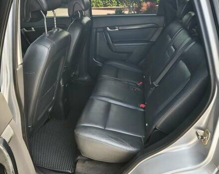 Серый Шевроле Каптива, объемом двигателя 2.4 л и пробегом 324 тыс. км за 6350 $, фото 11 на Automoto.ua