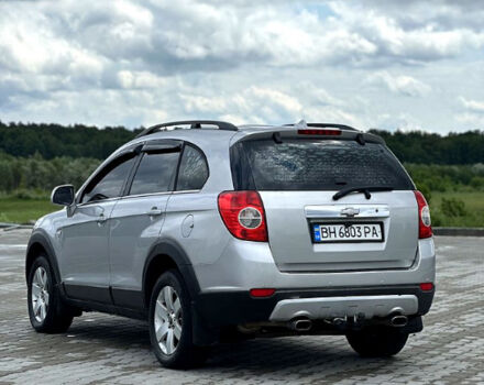 Сірий Шевроле Каптіва, об'ємом двигуна 2 л та пробігом 280 тис. км за 9500 $, фото 1 на Automoto.ua