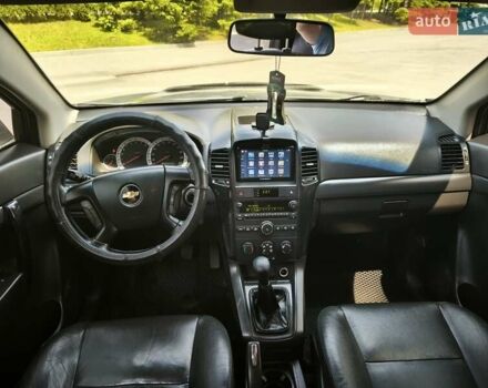 Серый Шевроле Каптива, объемом двигателя 2.4 л и пробегом 324 тыс. км за 6350 $, фото 7 на Automoto.ua