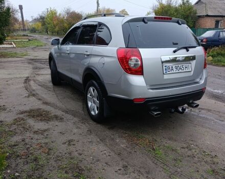 Серый Шевроле Каптива, объемом двигателя 2 л и пробегом 350 тыс. км за 9200 $, фото 5 на Automoto.ua