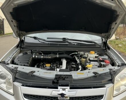 Серый Шевроле Каптива, объемом двигателя 2 л и пробегом 260 тыс. км за 7000 $, фото 9 на Automoto.ua