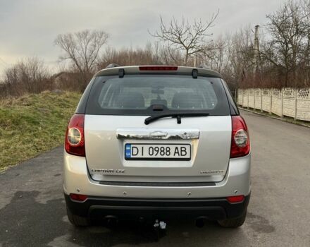 Серый Шевроле Каптива, объемом двигателя 2 л и пробегом 260 тыс. км за 7000 $, фото 4 на Automoto.ua