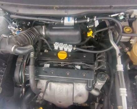 Серый Шевроле Каптива, объемом двигателя 2.4 л и пробегом 223 тыс. км за 8700 $, фото 14 на Automoto.ua