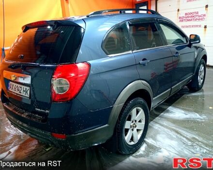 Сірий Шевроле Каптіва, об'ємом двигуна 2 л та пробігом 163 тис. км за 6500 $, фото 6 на Automoto.ua
