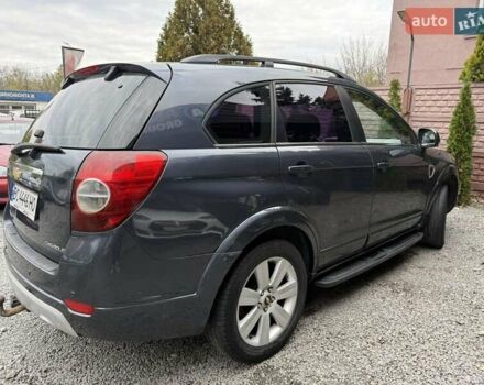 Серый Шевроле Каптива, объемом двигателя 2 л и пробегом 210 тыс. км за 6600 $, фото 2 на Automoto.ua