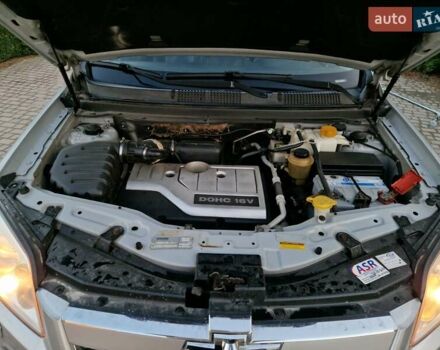 Сірий Шевроле Каптіва, об'ємом двигуна 2.41 л та пробігом 237 тис. км за 7800 $, фото 22 на Automoto.ua