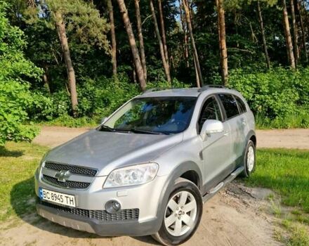 Сірий Шевроле Каптіва, об'ємом двигуна 2.41 л та пробігом 237 тис. км за 7800 $, фото 8 на Automoto.ua