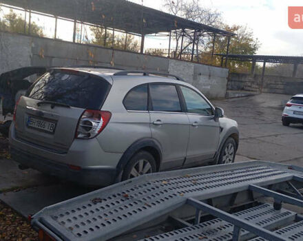 Серый Шевроле Каптива, объемом двигателя 2.4 л и пробегом 260 тыс. км за 3700 $, фото 4 на Automoto.ua