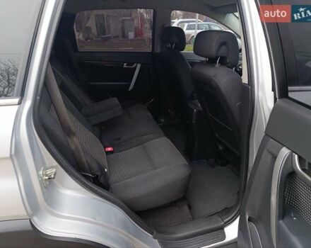 Серый Шевроле Каптива, объемом двигателя 2.4 л и пробегом 240 тыс. км за 6800 $, фото 31 на Automoto.ua