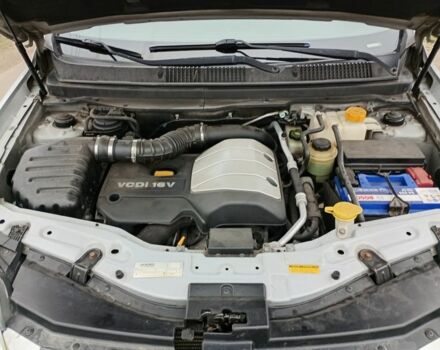 Серый Шевроле Каптива, объемом двигателя 2 л и пробегом 315 тыс. км за 7600 $, фото 13 на Automoto.ua