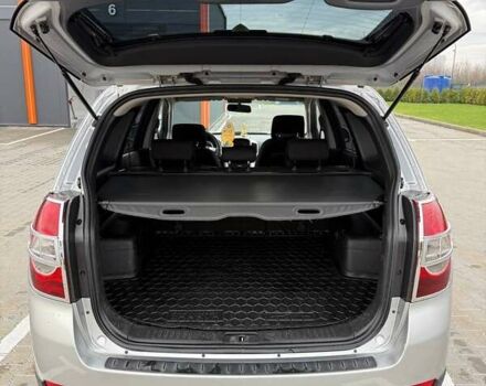 Серый Шевроле Каптива, объемом двигателя 2.4 л и пробегом 281 тыс. км за 7200 $, фото 23 на Automoto.ua