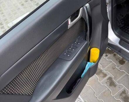 Серый Шевроле Каптива, объемом двигателя 2.4 л и пробегом 281 тыс. км за 7200 $, фото 14 на Automoto.ua